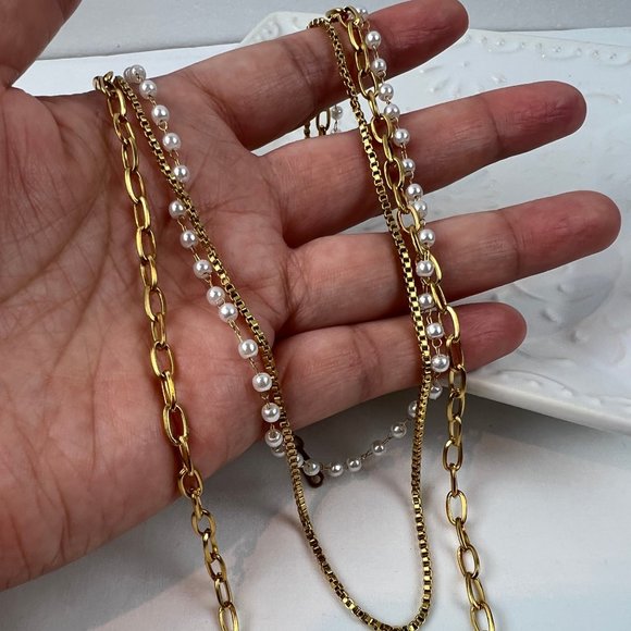 3 Layer Pearl Necklace Three Layer Pearl Necklace Gold Layered Chain Necklace - Picture 3 of 13